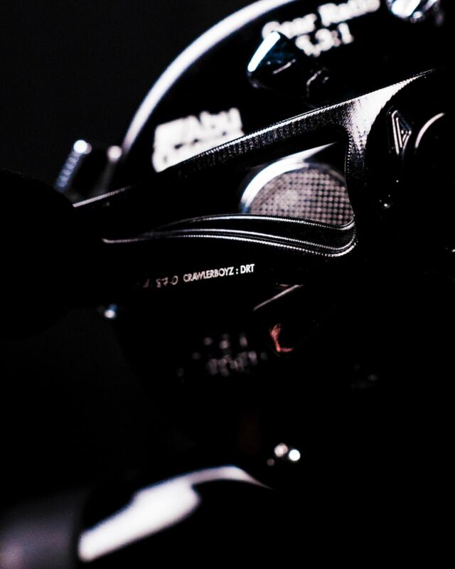 crawlerboyz – 捕食音鳴らす集団